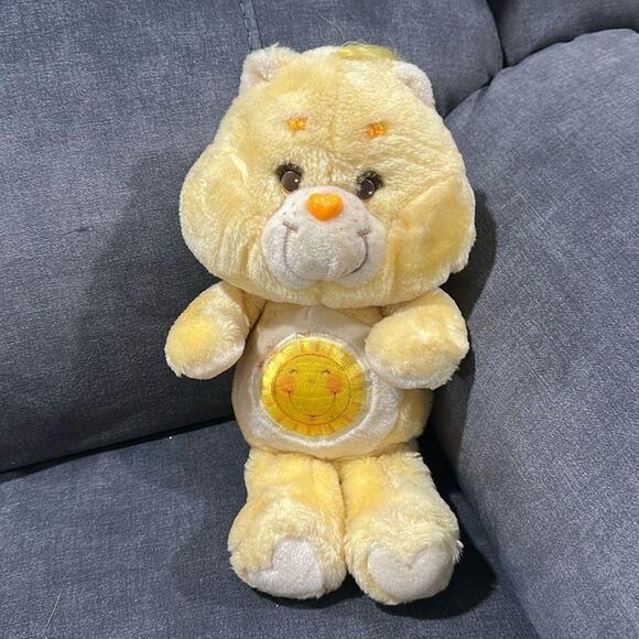 CARE BEARS Funshine Bear 1983 Vintage Stuffed Bear - Picture 1 of 7